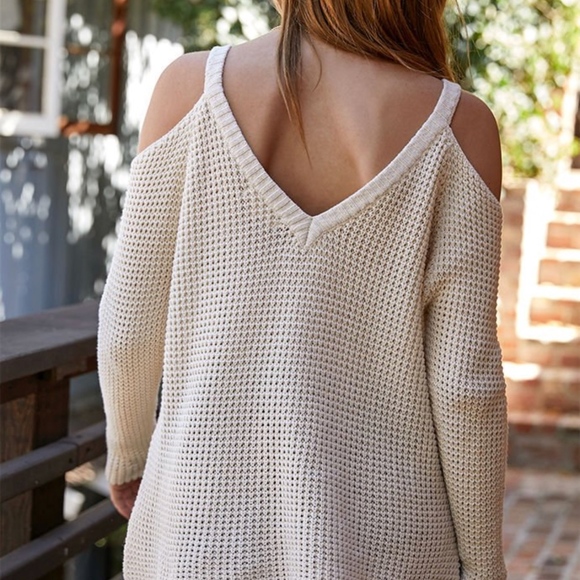 Sweater - Picture 3 of 3